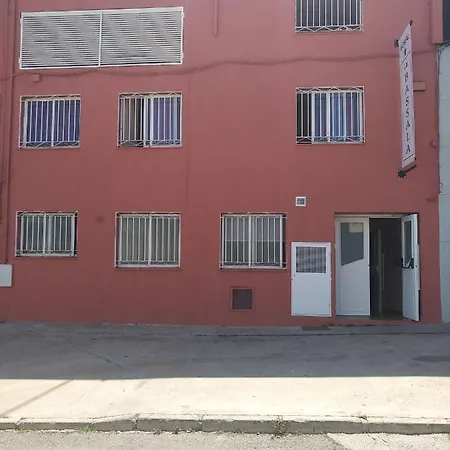 La Bassala 招待所 *